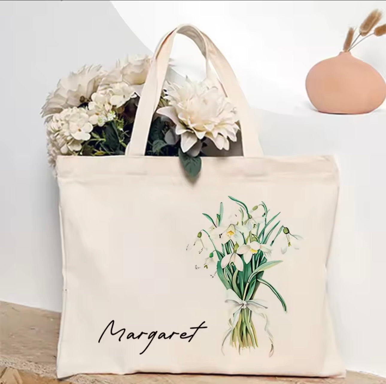 Personalized Flower Bouquet Tote Bag with Custom Name – Bridesmaid & Birthday Gift