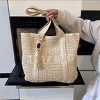 High-end French-style woven straw bag for women – Large capacity shoulder bag for beach travel