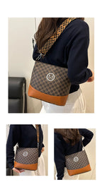 Retro "M" Letter Crossbody Bag - Versatile PU Leather Tote