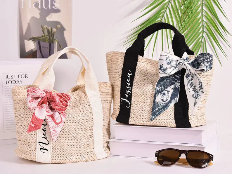 Personalized Burlap Beach Tote Bag – Custom Name Bridesmaid & Bridal Party Gift