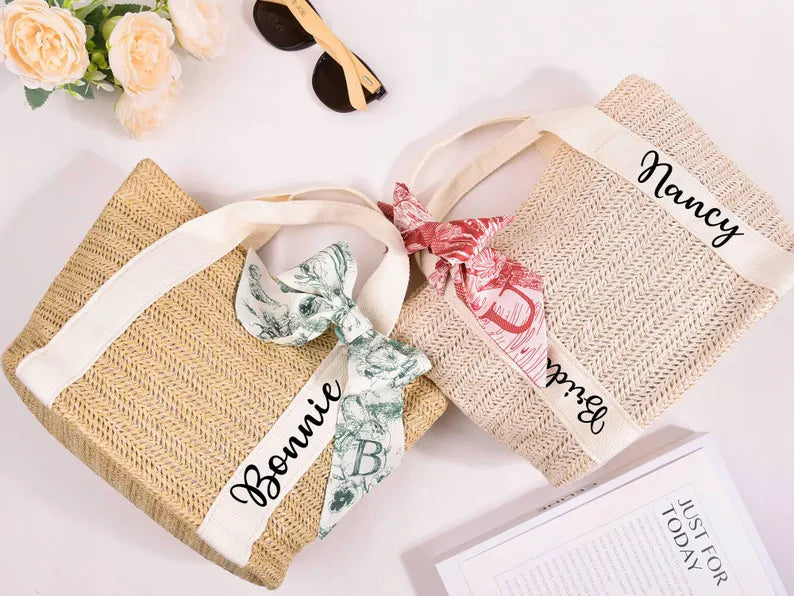 Personalized Burlap Beach Tote Bag – Custom Name Bridesmaid & Bridal Party Gift