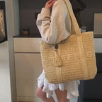 High-end French-style woven straw bag for women – Large capacity shoulder bag for beach travel